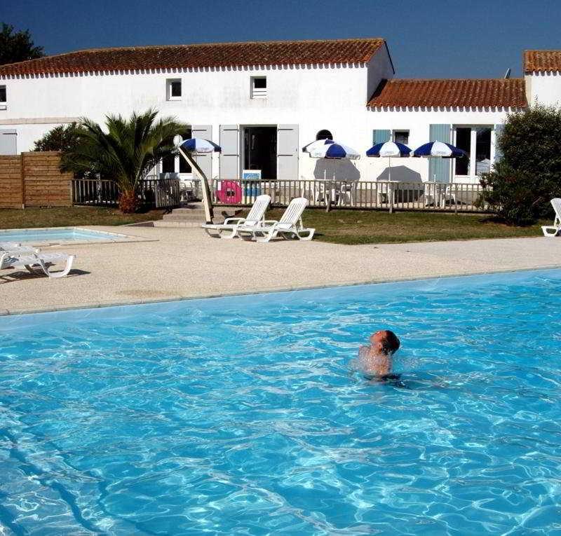 Residence Odalys Le Village Des Amareyeurs Le Château-dʼOléron Екстериор снимка